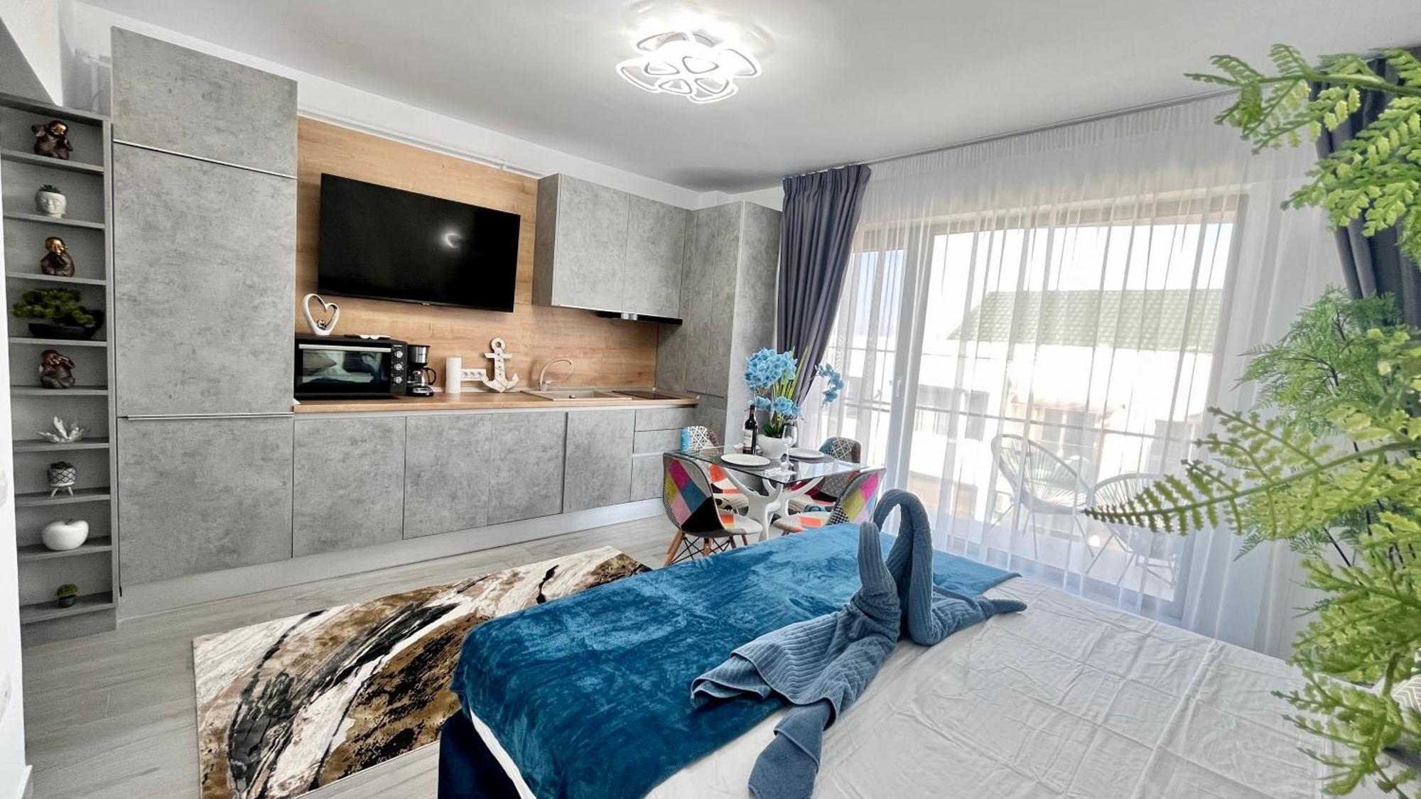 Cosmopolitan - Studio Pe Plaja Cu Vedere La Mare & Loc Parcare Gratis Năvodari Extérieur photo
